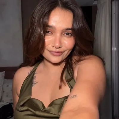 Milliee Shah ❤︎ Fashion + Lifestyle Instagram profile photo