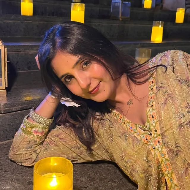 RITIKA MEGHANI🤍 Instagram profile photo