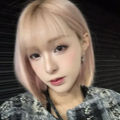 purple晨小紫💜 profile