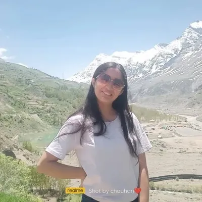 ❤️pOoJa tHaKuR ❤️ profile