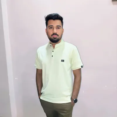 Om Prajapati profile