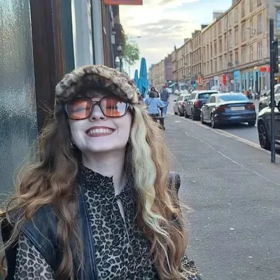 Sarah profile