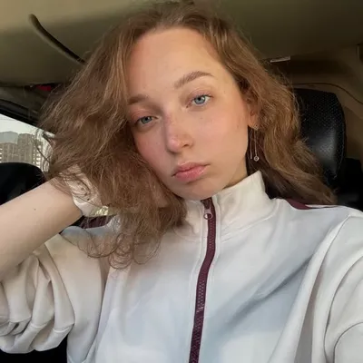 Nika Bulatova profile