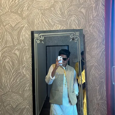 Keshav✨ profile