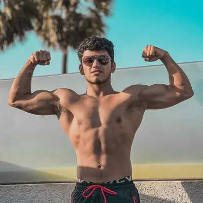 ISHAAN ✪ profile