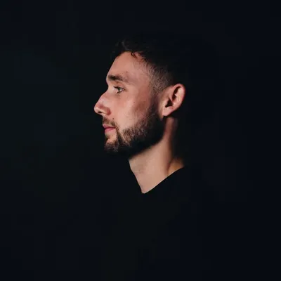 Adam Kelly profile