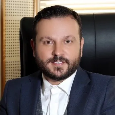 ✍اکبر فتحی هستم بنیان گذار خوشنویسی صنعتی درجهان profile