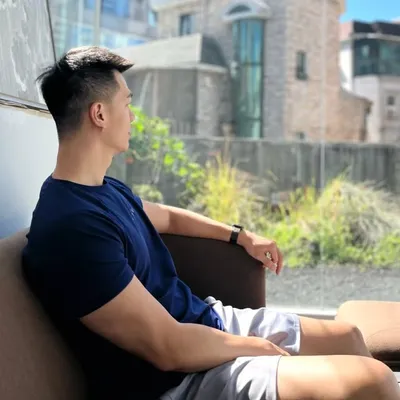 Evan profile