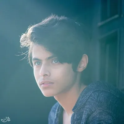 عزدي profile