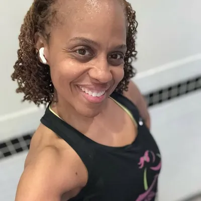 Safari Aka Fit Momma profile