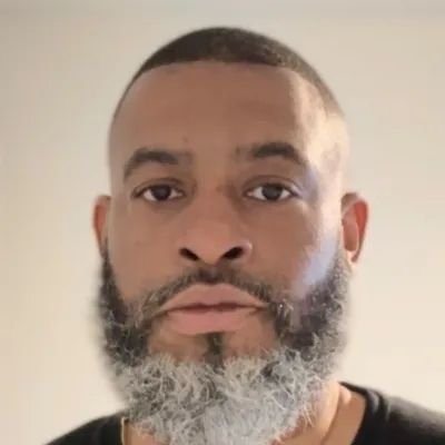 ๐๐ฃ. ๐ธ๐๐ง๐๐ฃ๐ค๐๐ฅ๐ช (Antoine Roberts) profile