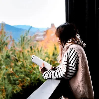 詹奇奇|閱讀書評 ▪︎ 旅宿遊記 profile
