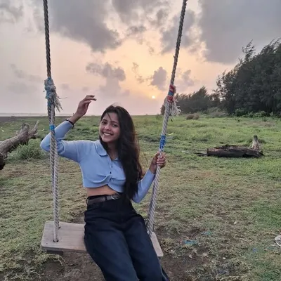 mansi♡ profile