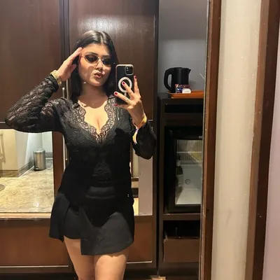 sriya profile