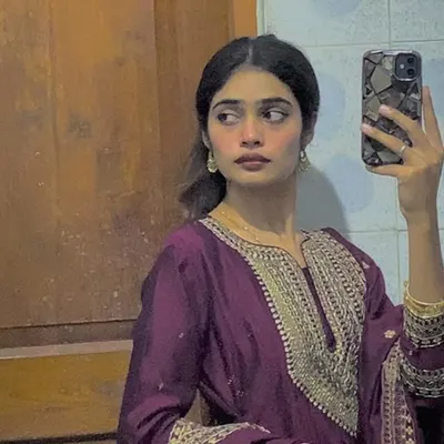 SAMRIDHII⚡️ profile