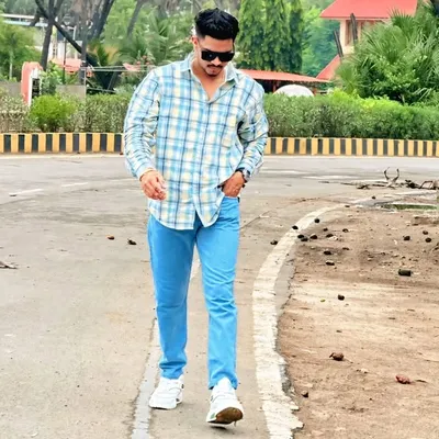 Nikhil Mhatre 🧿 profile