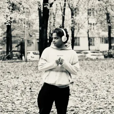 پرنو profile