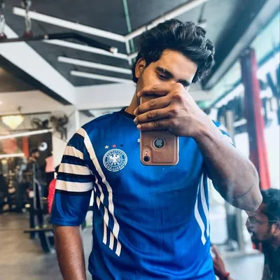 Asaru Nazee profile