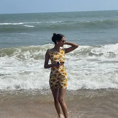 surbhi Kulshresthađź’• profile