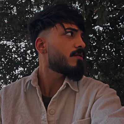 K H A N profile