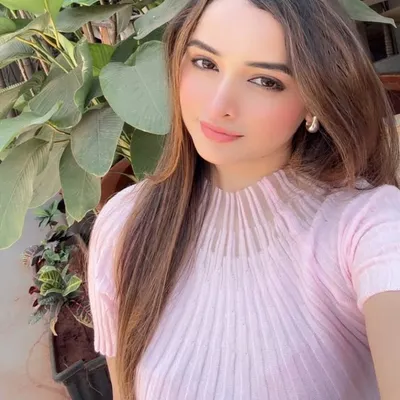 Payal parawade🕊️ profile