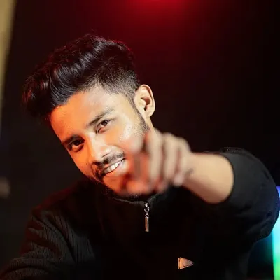 Chinmoy Bora profile