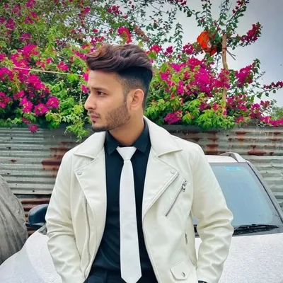 Aman Qureshi profile