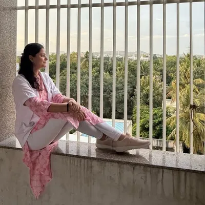 Dr. Poonam profile