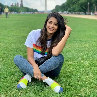 nisha roy profile
