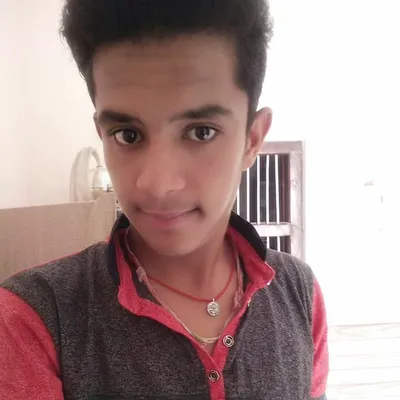 DeV SutHaR.. ๐๐ profile