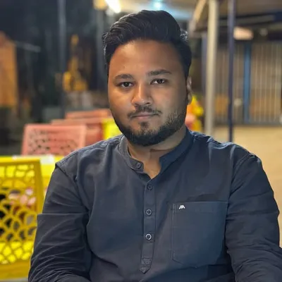 عاقیب🖤 profile