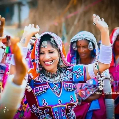 __banjara_status__ profile