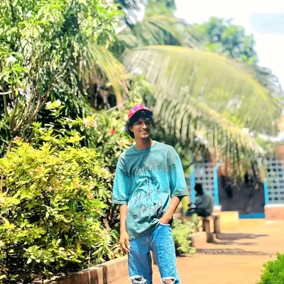 ๐๐ผ๐๐๐ ๐ซ profile
