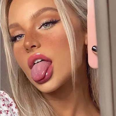 Hot & Cute Teens💕 profile