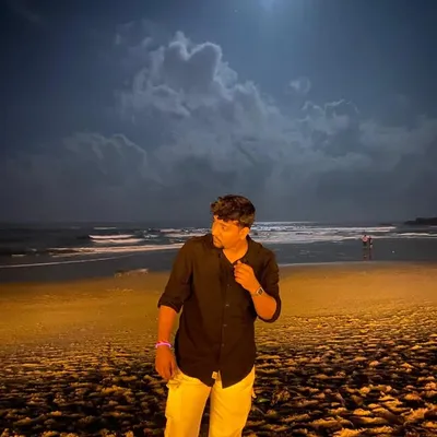 Mihir shindeđź’« profile