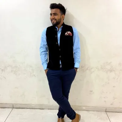 Jayy Thakkarr profile