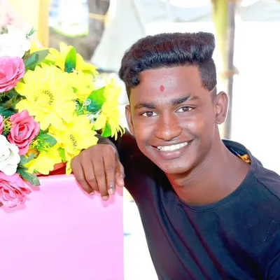 ஊர் காவலன் 🖤🦋 profile