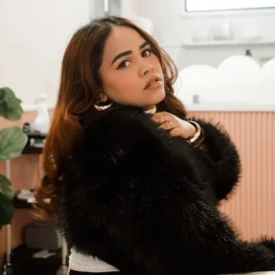Alisha profile