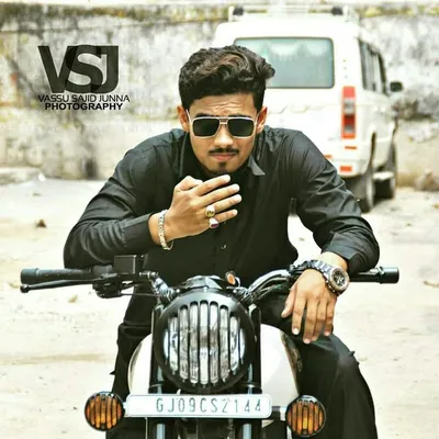 gujju💂 profile