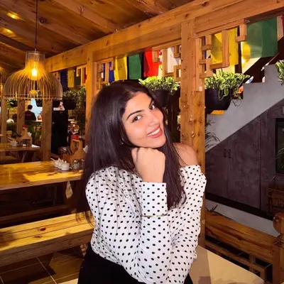 Manya Khanna profile