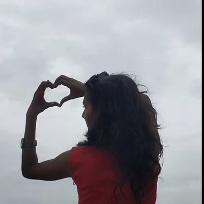 ms . solanki profile