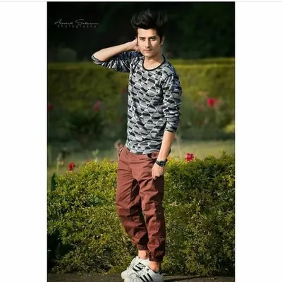 niyaz profile