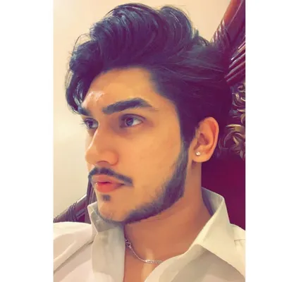 Ravneet singh profile