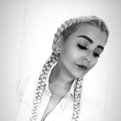 Sarah Simmons profile