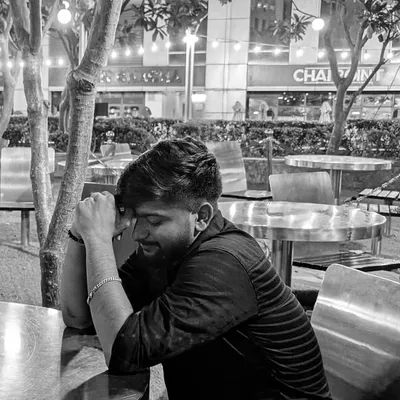 स्पर्श अग्रवाल profile