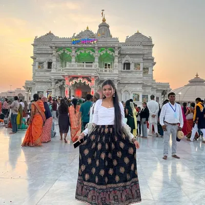 🌻Tejaswini Adhav | Travel 🇮🇳 profile