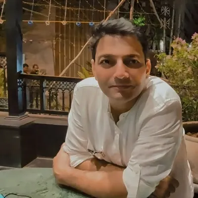 Vivek Kaushik profile