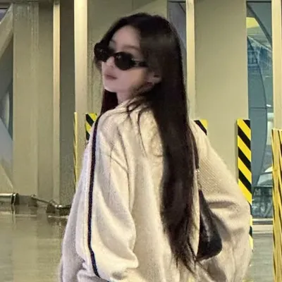 장예진 profile