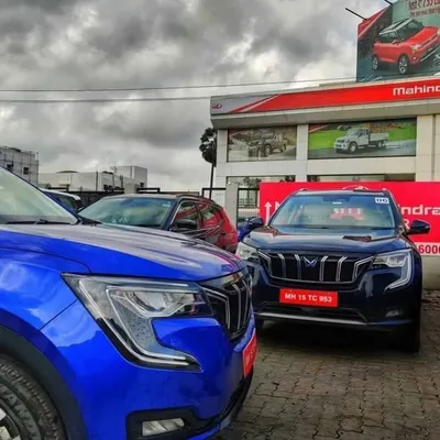 MAHINDRA XUV 500 profile