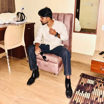زبیر profile